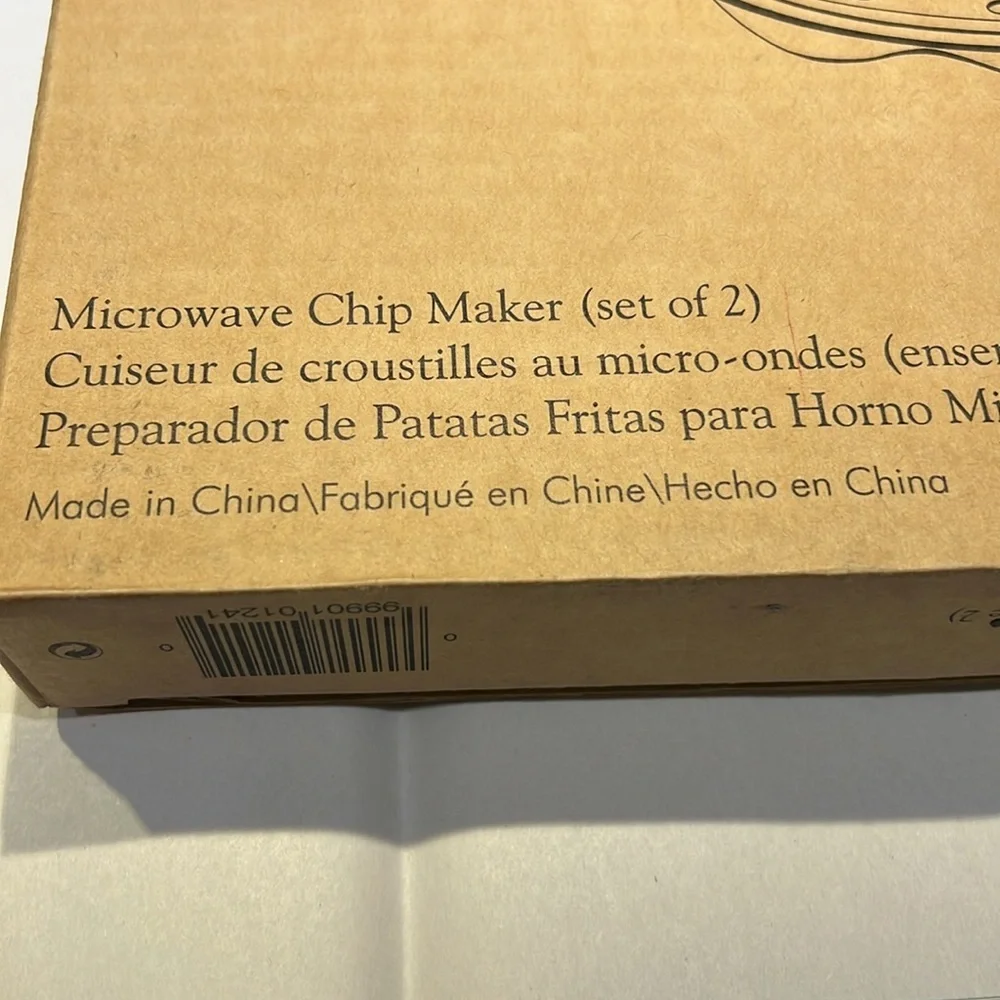 The Pampered Chef microwave chip maker.